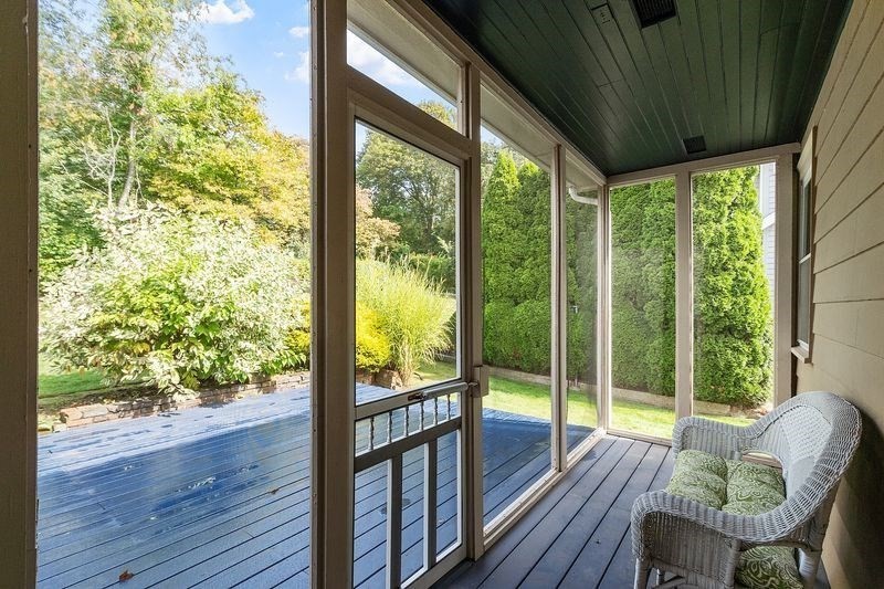 68 Spring Road Nahant, MA 01908 - Photo 18 of 23 a view of a room with wooden floor and a balcony