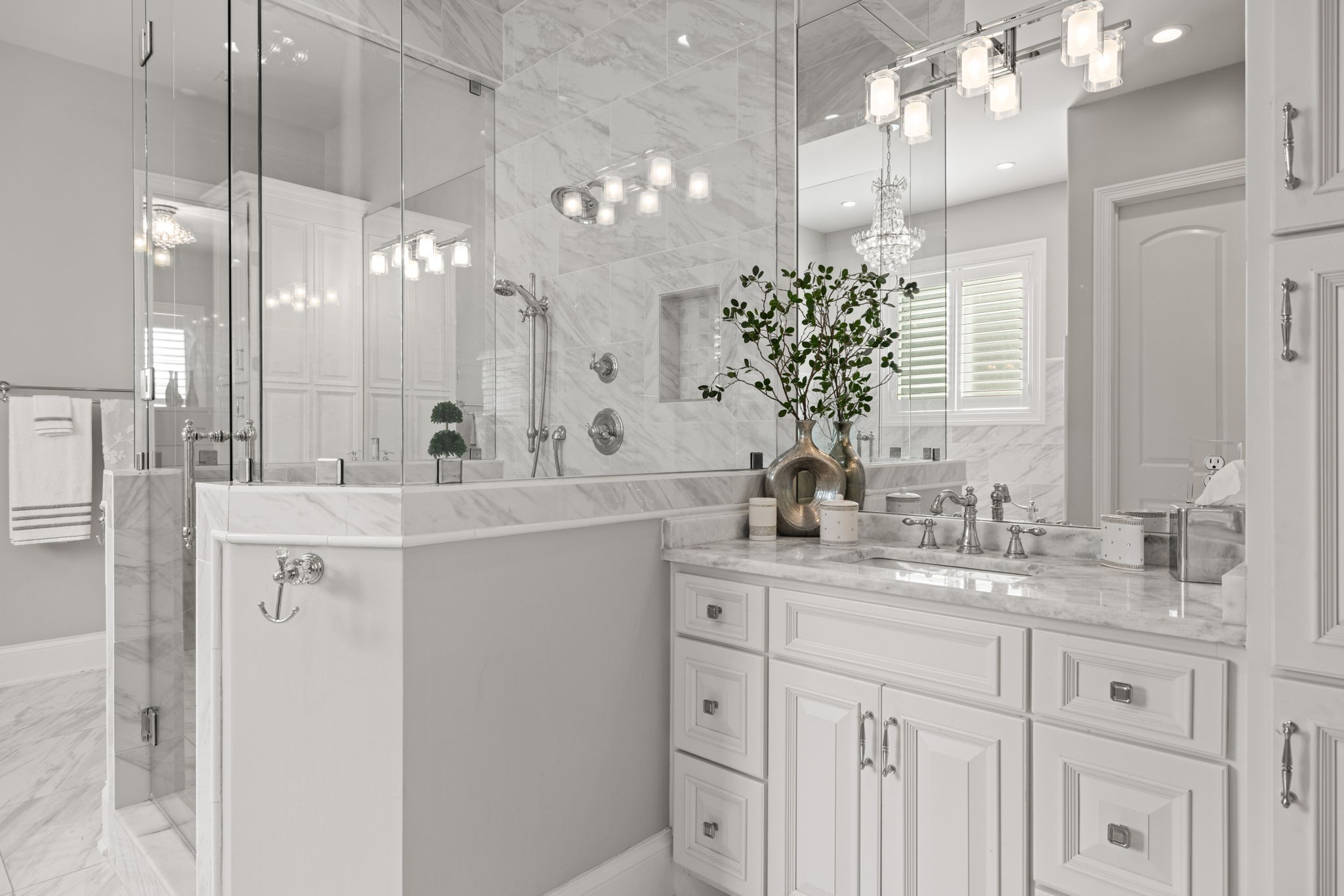 514 Legends Ridge Court Franklin, TN 37069 - Photo 6 of 56 a bathroom with a sink double vanity and a mirror