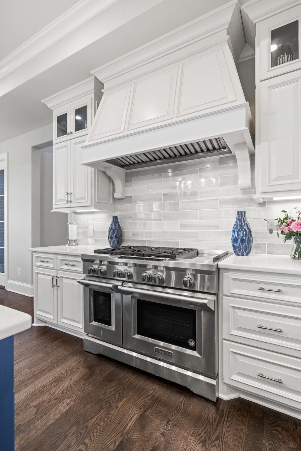 514 Legends Ridge Court Franklin, TN 37069 - Photo 9 of 56 a stove top oven sitting inside of a kitchen