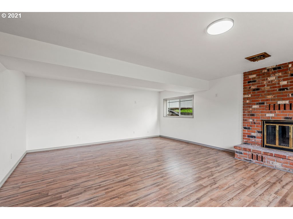 102 Streeter Road Silverlake, WA 98645 - Photo 12 of 22 Gallery Image 12