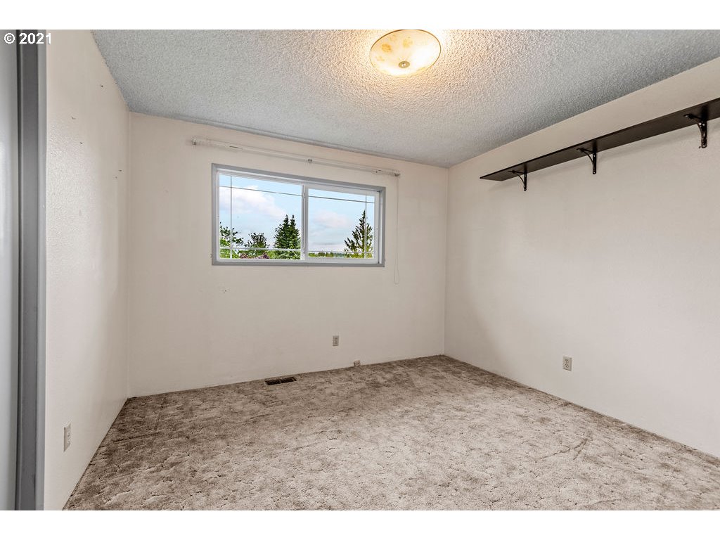 102 Streeter Road Silverlake, WA 98645 - Photo 6 of 22 Gallery Image 6