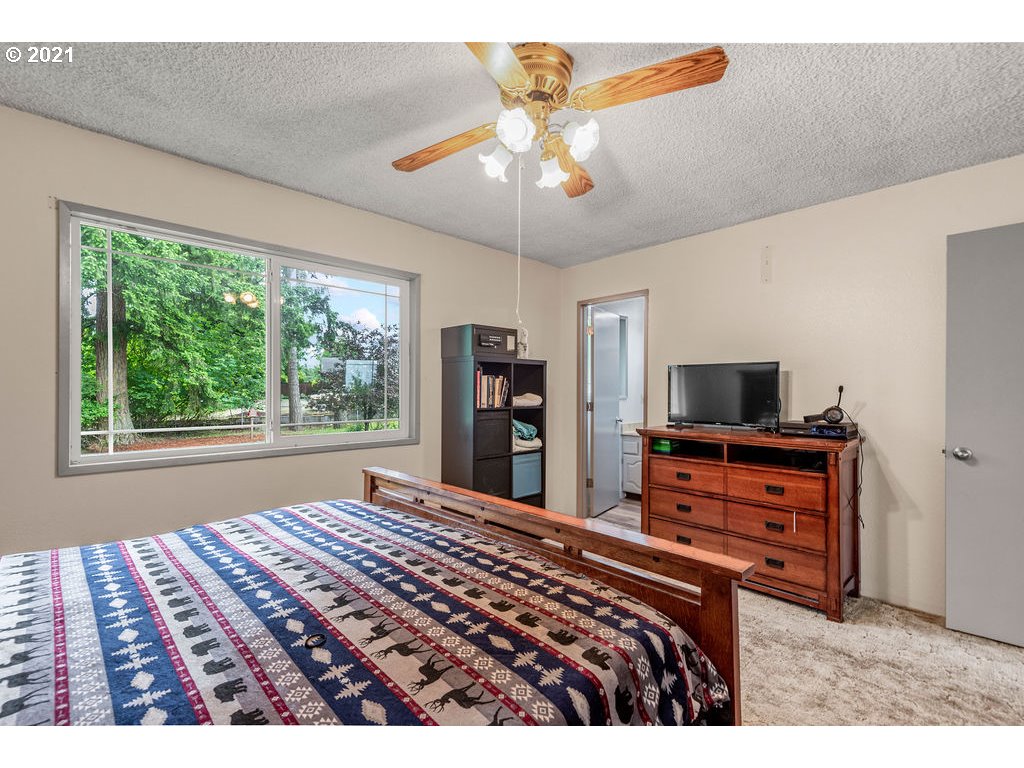 102 Streeter Road Silverlake, WA 98645 - Photo 9 of 22 Gallery Image 9