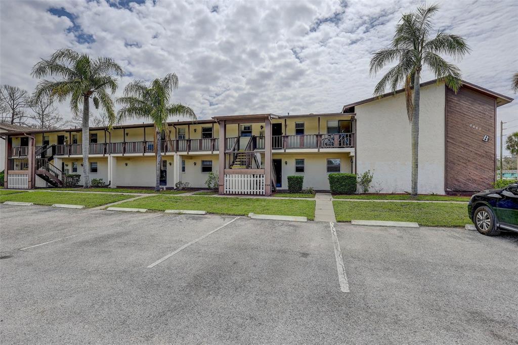 8440 Old Post Road, Unit 104 Port Richey, FL 34668 - Photo 5 of 24 Gallery Image 5
