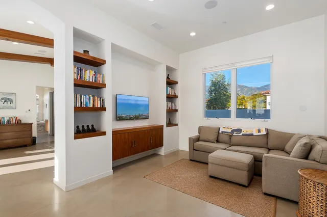 $5,895,000 | 1367 Via Veneto, Santa Barbara, CA 93111