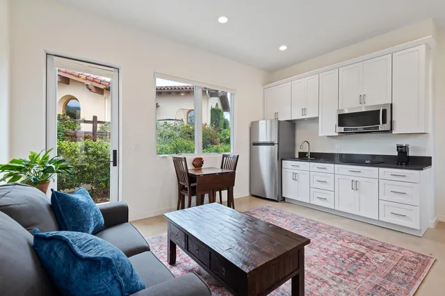 $5,950,000 | 1367 Via Veneto, Santa Barbara, CA 93111