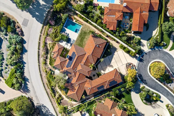 $5,675,000 | 1367 Via Veneto, Santa Barbara, CA 93111
