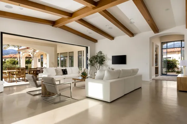 $5,675,000 | 1367 Via Veneto, Santa Barbara, CA 93111