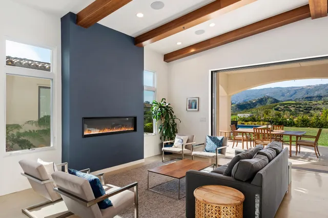 $5,895,000 | 1367 Via Veneto, Santa Barbara, CA 93111