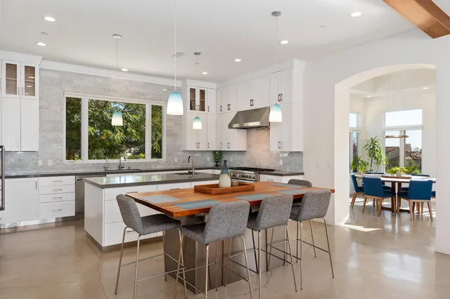 $5,950,000 | 1367 Via Veneto, Santa Barbara, CA 93111