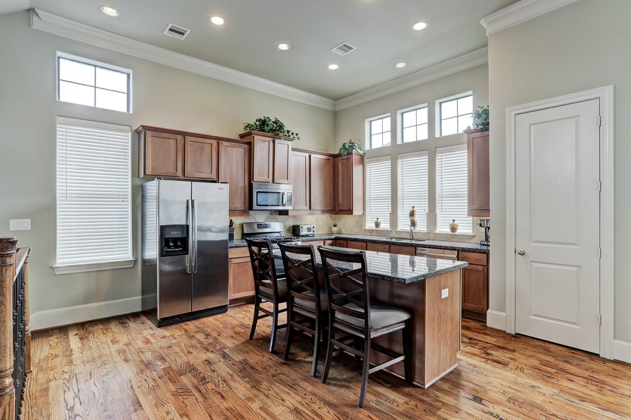 2520 Cohn Street Houston, TX 77007 - Photo 3 of 20