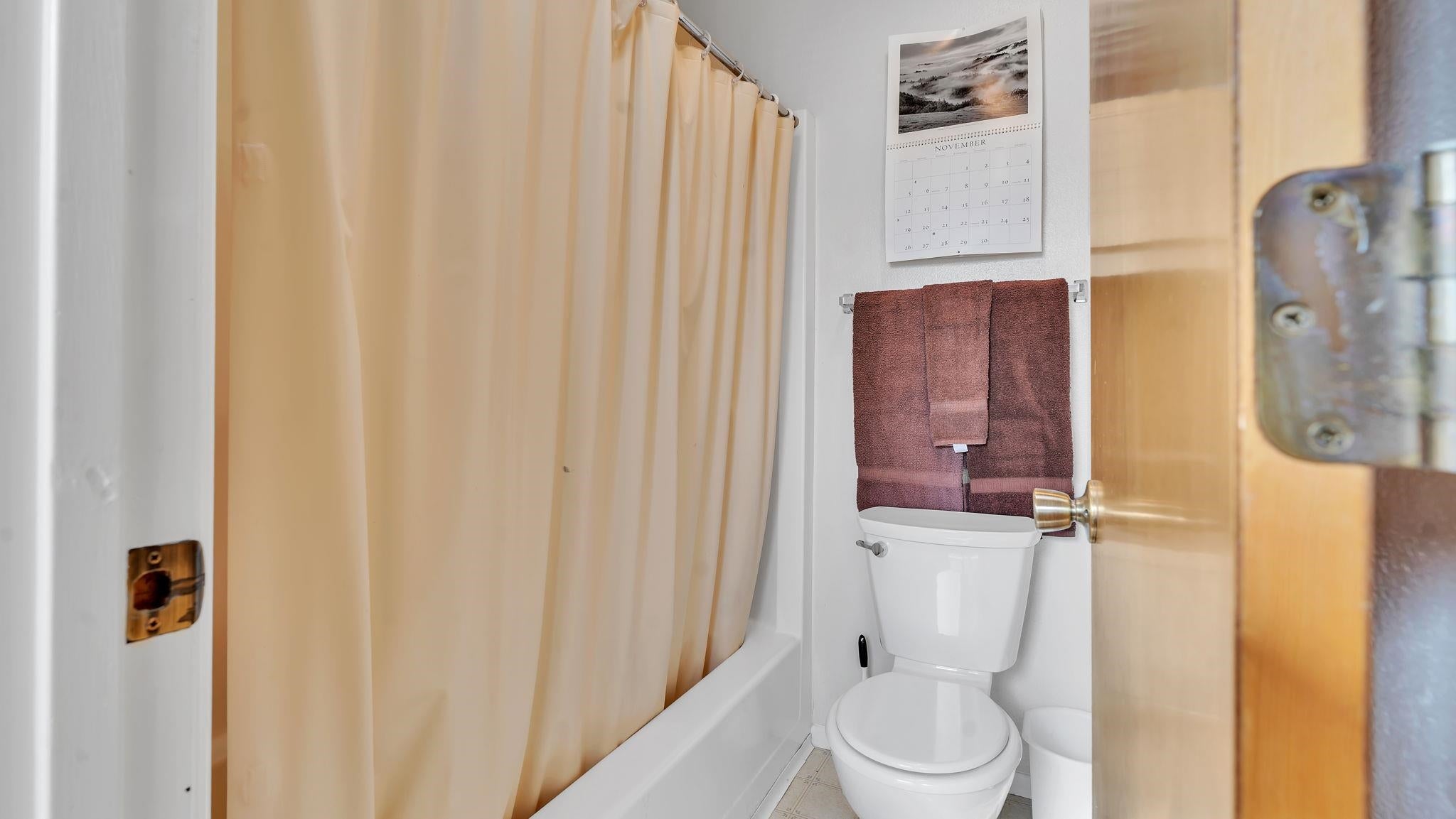88 Comanche Road, Unit 180U El Prado, NM 87529 - Photo 13 of 36