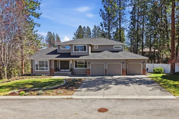$800,000 | 3812 East Terra Court, Spokane, WA 99223