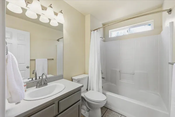 $800,000 | 3812 East Terra Court, Spokane, WA 99223