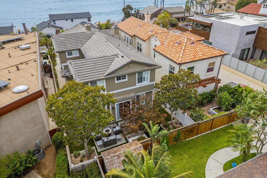 1483 Neptune Avenue Encinitas, CA 92024 - Photo 41 of 46 an aerial view of a house