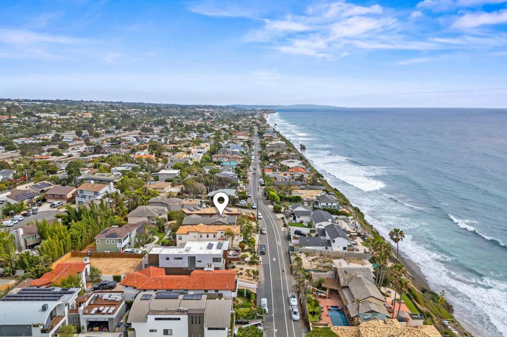 1483 Neptune Avenue Encinitas, CA 92024 - Photo 45 of 46 an aerial view of a city