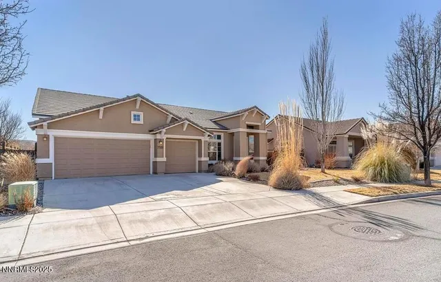 a view of a house with a outdoor space
