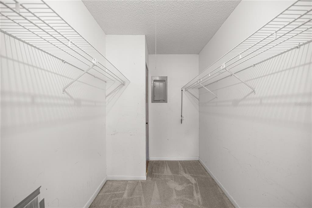 9230 Southwest 101st Lane Ocala, FL 34481 - Photo 17 of 31 a view of small space