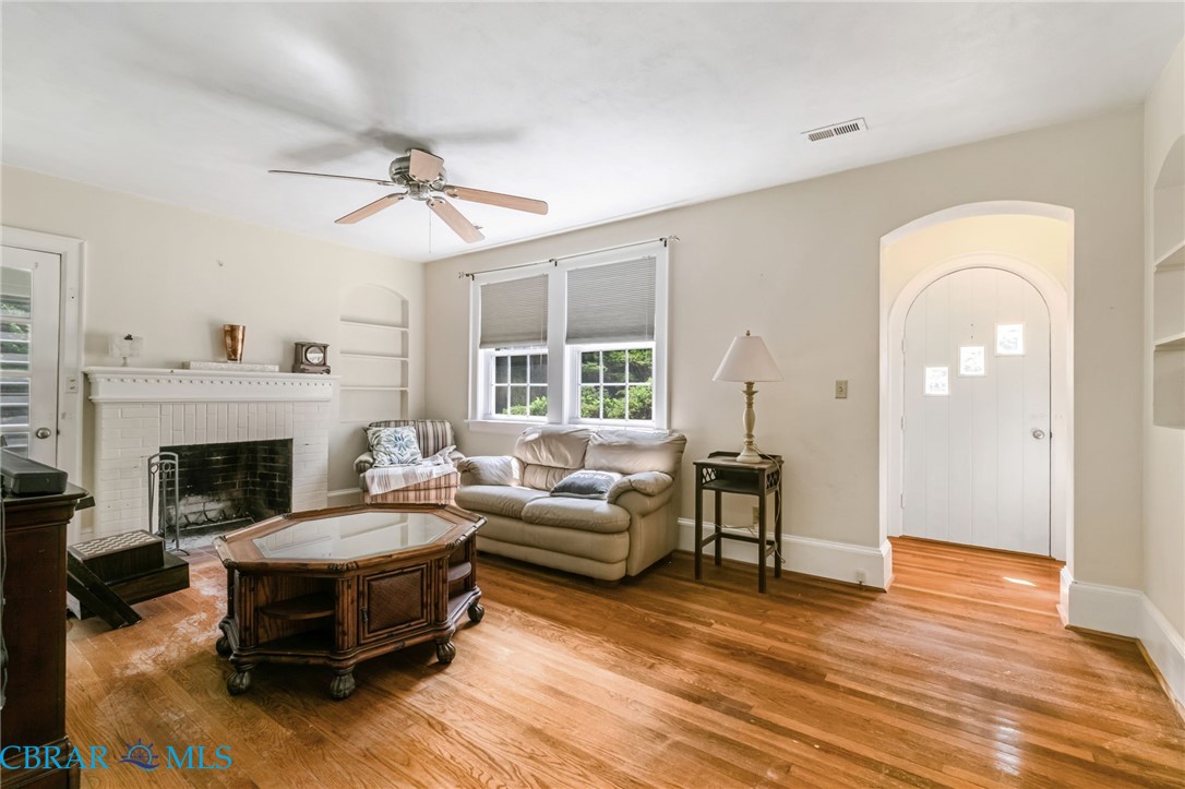 1326 Cricket Hill Road Hudgins, VA 23076 - Photo 13 of 33