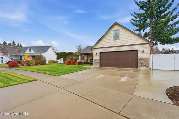 $782,500 | 1224 West Bentwood Loop, Coeur D'Alene, ID 83815