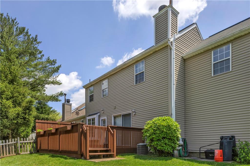 2586 Grouse Ridge, Unit B Wexford, PA 15090 - Photo 3 of 43 Gallery Image 3