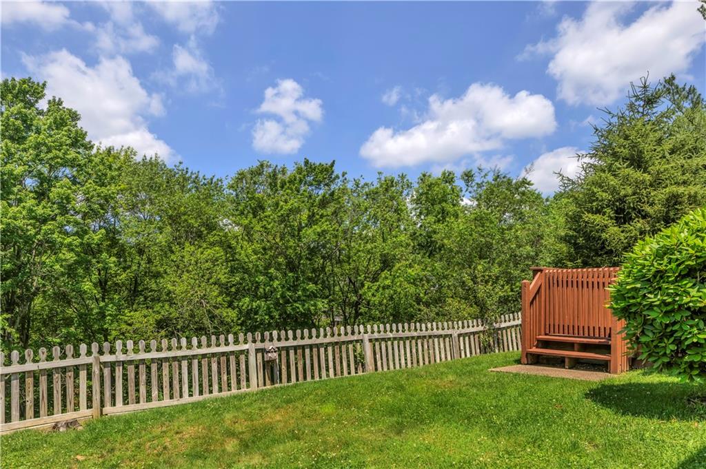 2586 Grouse Ridge, Unit B Wexford, PA 15090 - Photo 4 of 43 Gallery Image 4