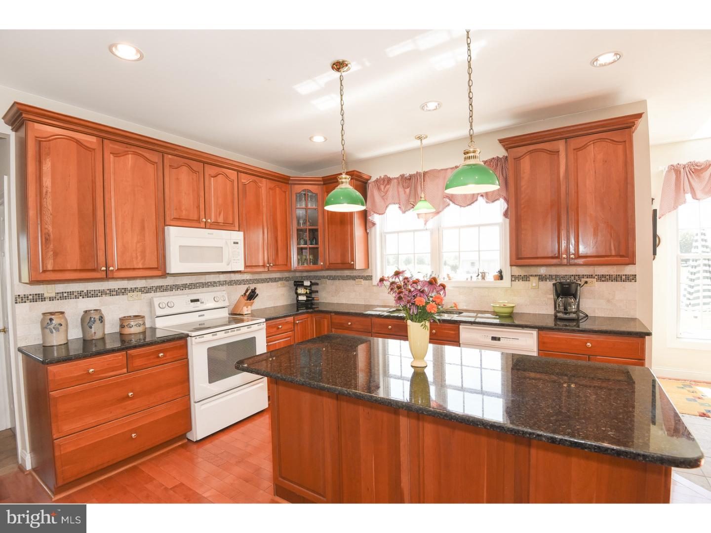 662 Halteman Road Souderton, PA 18964 - Photo 12 of 25 Kitchen