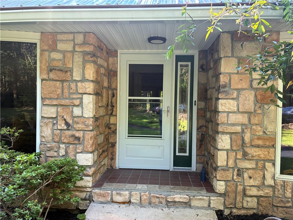 5569 East State Street Hermitage, PA 16148 - Photo 2 of 11