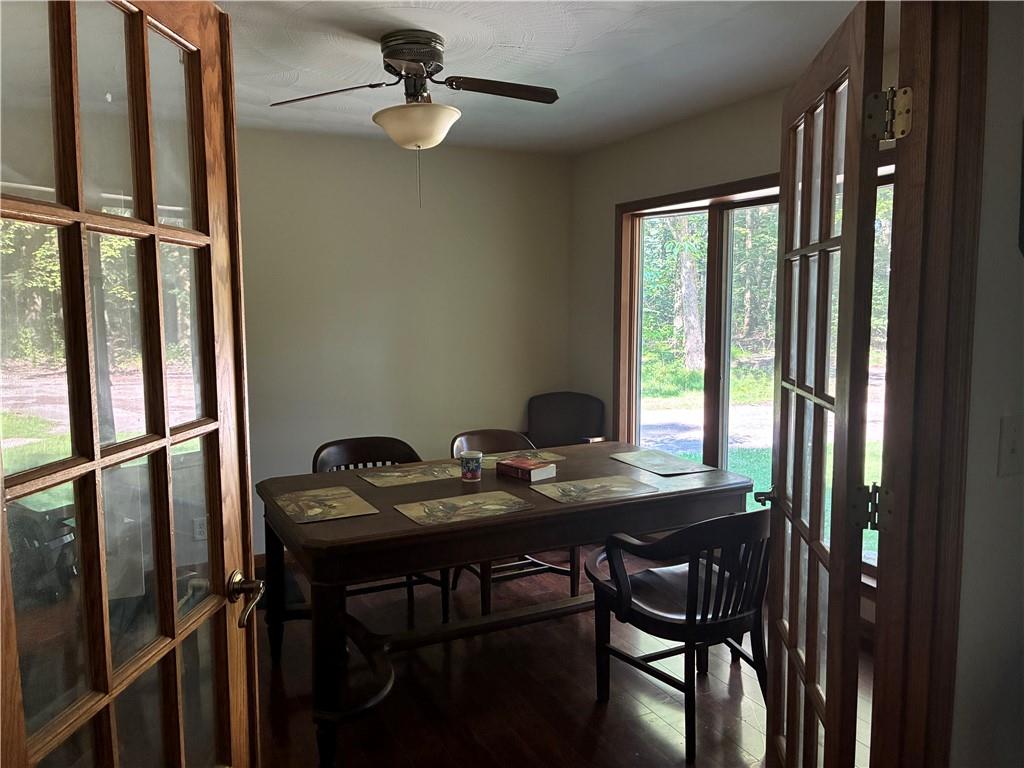 5569 East State Street Hermitage, PA 16148 - Photo 7 of 11 a view of a workspace with furniture and window