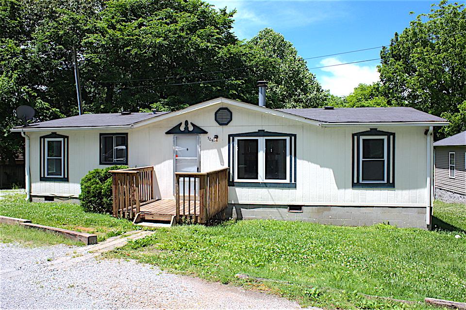 705 Smith Street Springfield, TN 37172 - Photo 1 of 12 Gallery Image 1