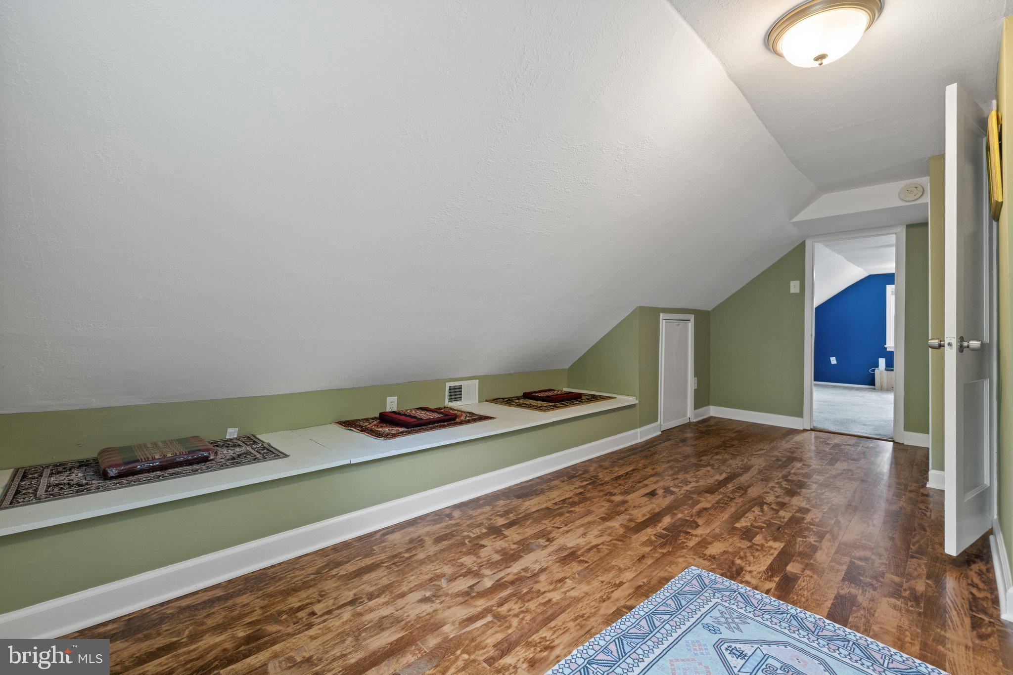 6604 Barrett Road Falls Church, VA 22042 - Photo 27 of 36 Gallery Image 27