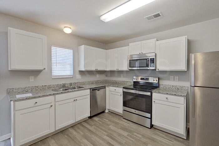 262 Christopher Street Duncan, SC 29334 - Photo 7 of 26 Gallery Image 7