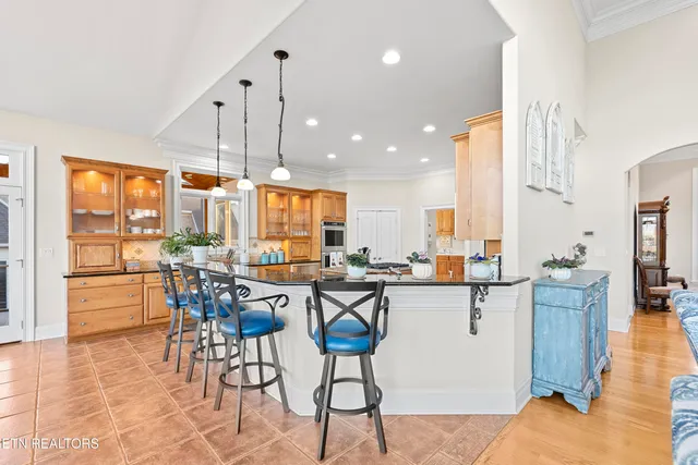 $1,425,000 | 1500 Rarity Bay Parkway, Vonore, TN 37885