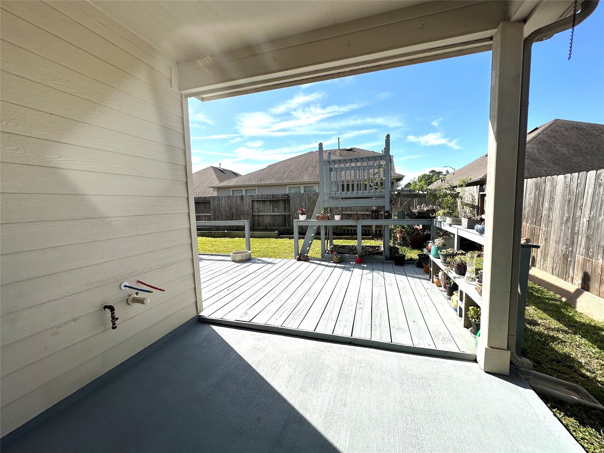 9719 Hazel Fern Court Spring, TX 77379 - Photo 21 of 21 a view of balcony with workspace