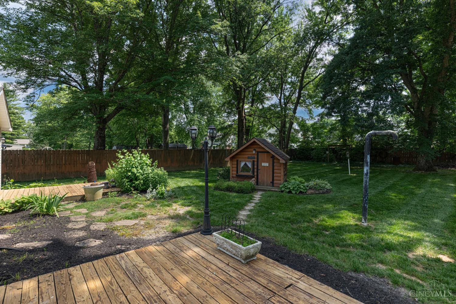 567 Lang Road Cincinnati, OH 45244 - Photo 29 of 35