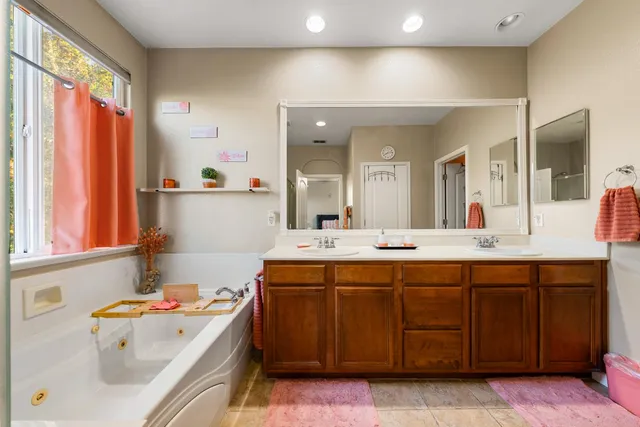 $620,000 | 3662 West River Drive, Sacramento, CA 95833