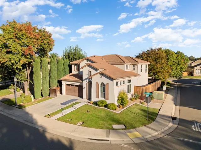 $620,000 | 3662 West River Drive, Sacramento, CA 95833