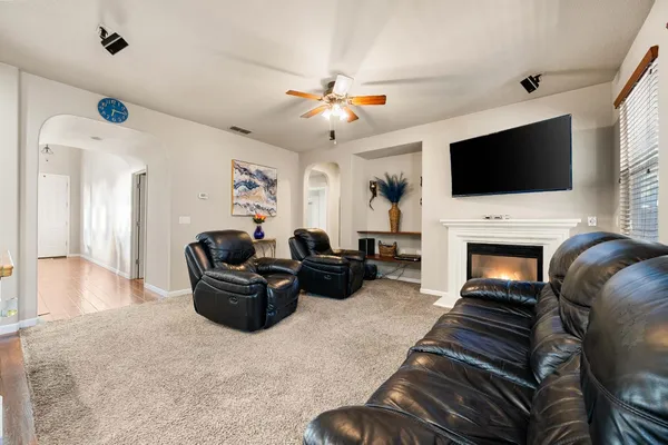 $620,000 | 3662 West River Drive, Sacramento, CA 95833