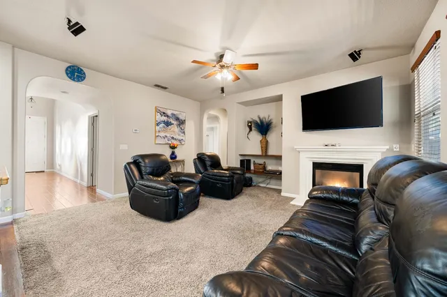 $620,000 | 3662 West River Drive, Sacramento, CA 95833