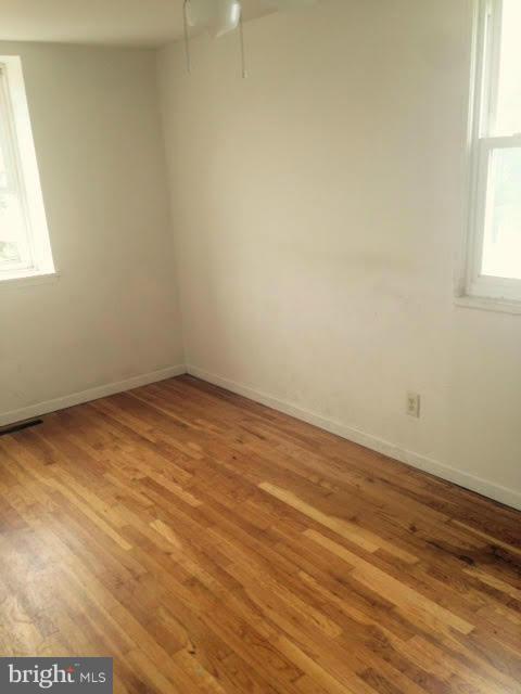 3019 Mallview Road Baltimore, MD 21230 - Photo 9 of 17 Bedroom