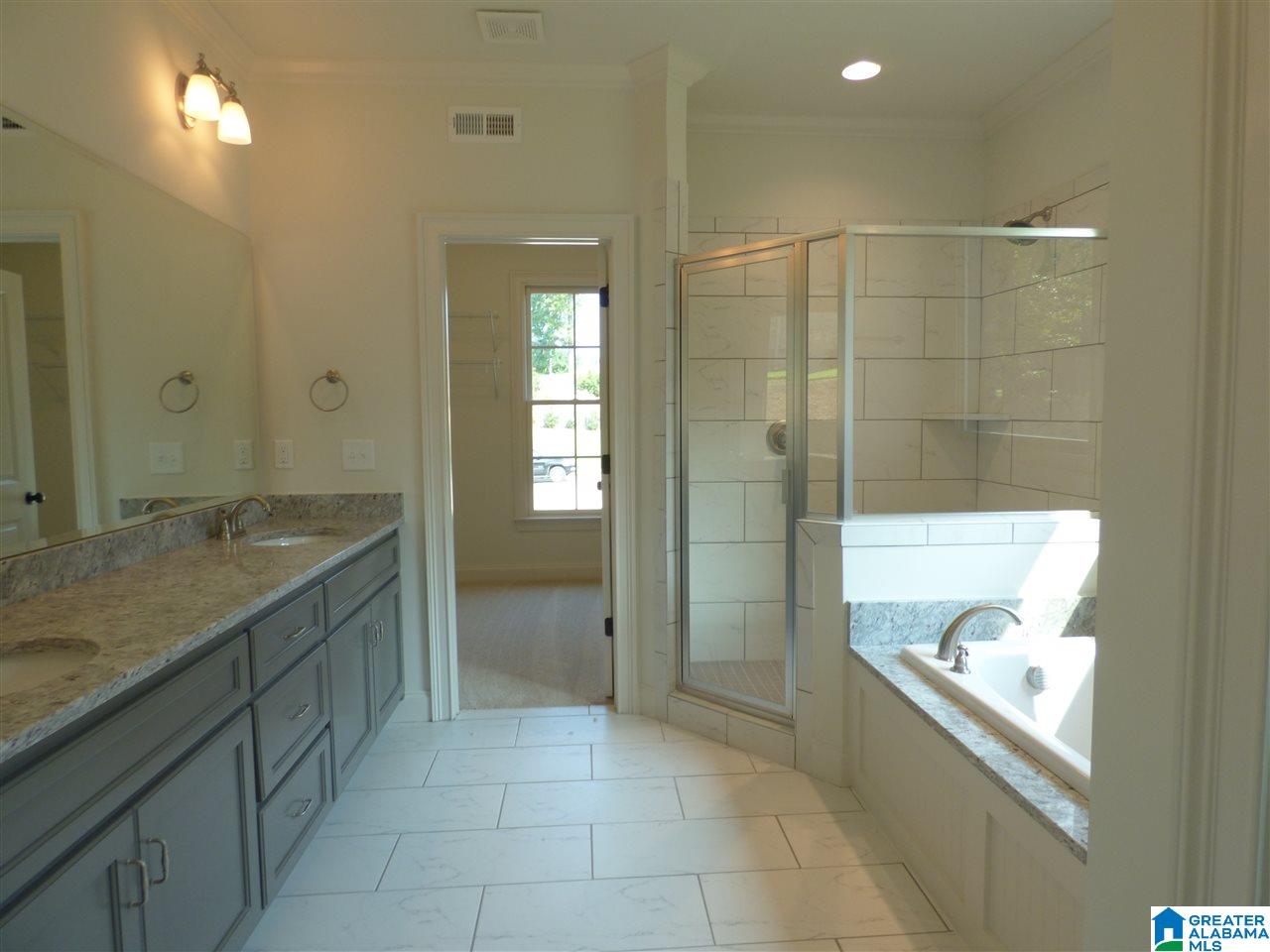 1052 Regency Way Birmingham, AL 35242 - Photo 20 of 34