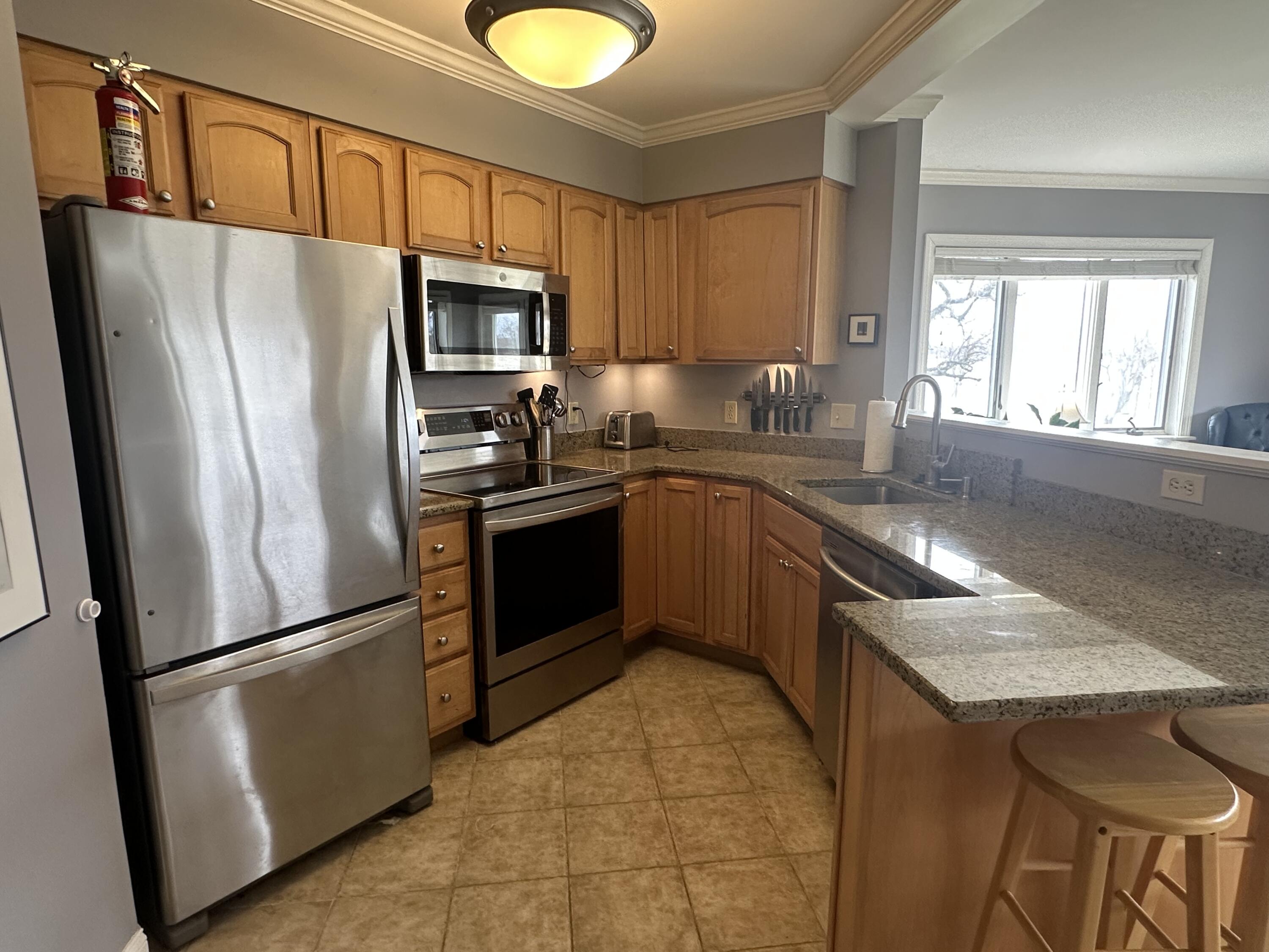 39 Back Cove Trail, Unit 39 Portland, ME 04103 - Photo 13 of 32 IMG_6137