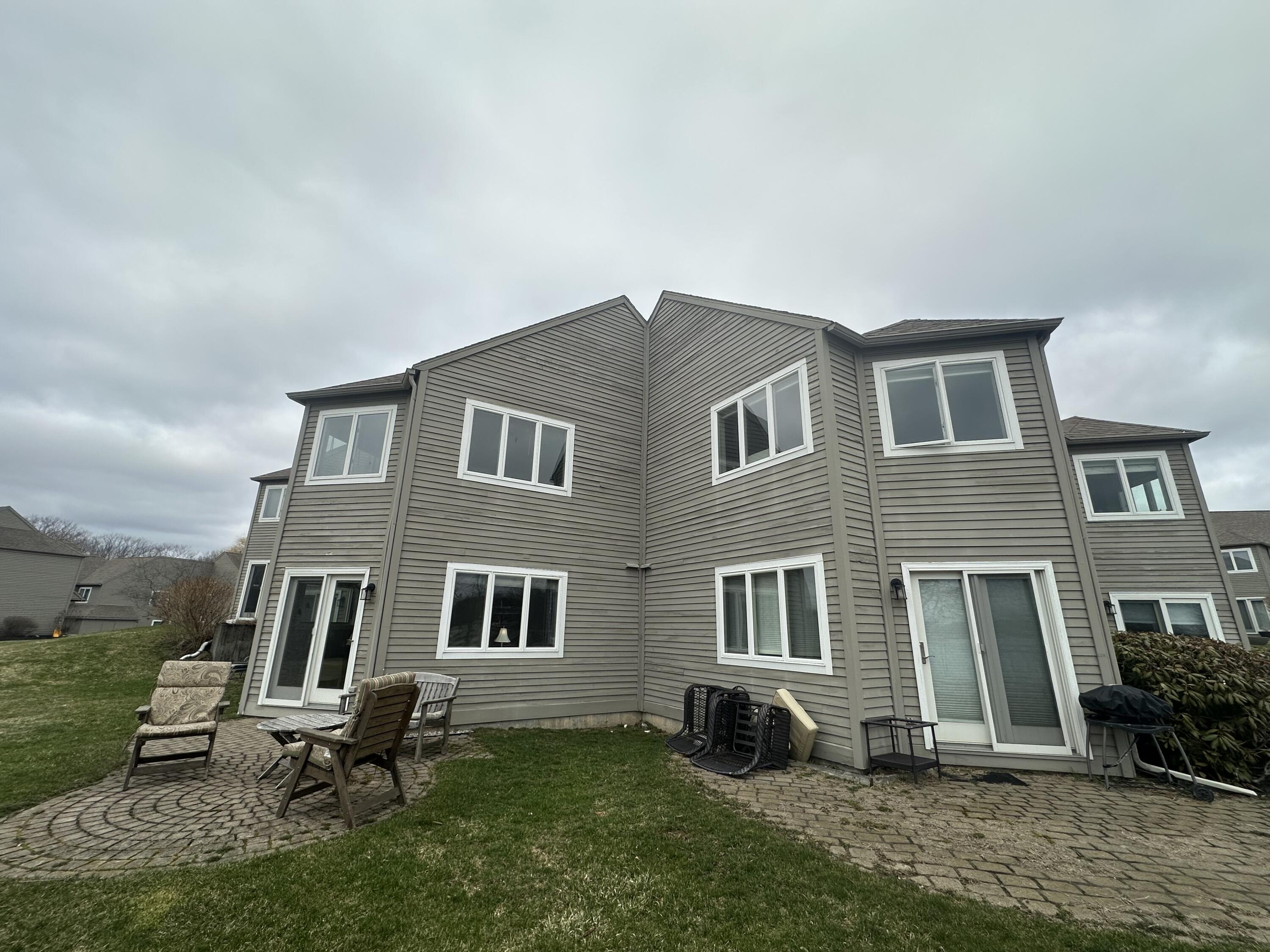 39 Back Cove Trail, Unit 39 Portland, ME 04103 - Photo 4 of 32 IMG_6160