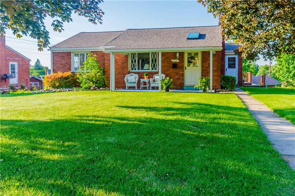 526 Scene Ridge Road McKeesport, PA 15133 - Photo 2 of 17 Gallery Image 2