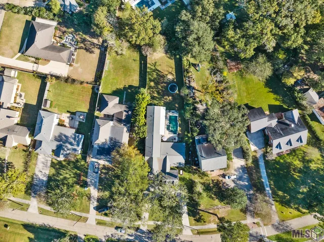 $1,275,000 | 6363 Sevenoaks Avenue, Baton Rouge, LA 70806