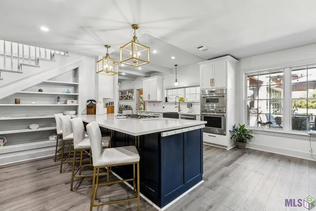 $1,275,000 | 6363 Sevenoaks Avenue, Baton Rouge, LA 70806