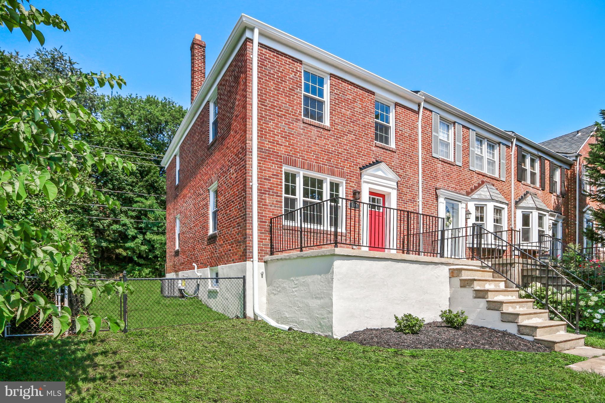 180 Dumbarton Road Baltimore, MD 21212 - Photo 1 of 27 Exterior (Front)