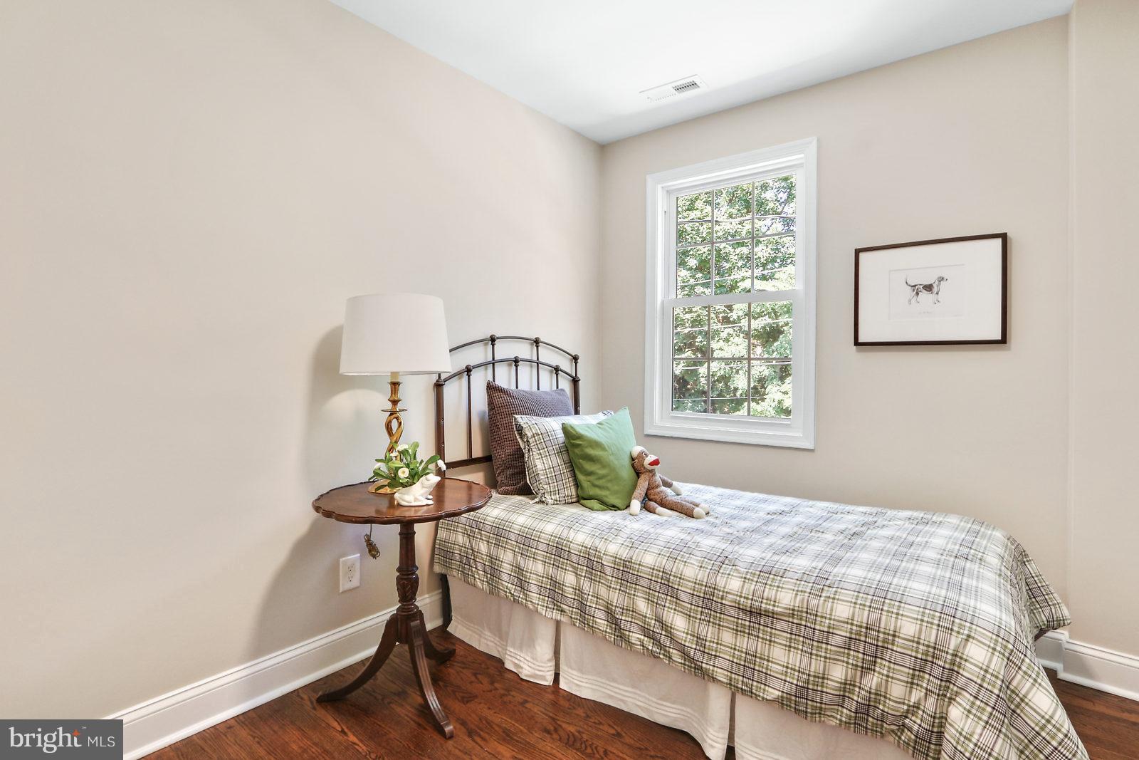 180 Dumbarton Road Baltimore, MD 21212 - Photo 17 of 27 Bedroom