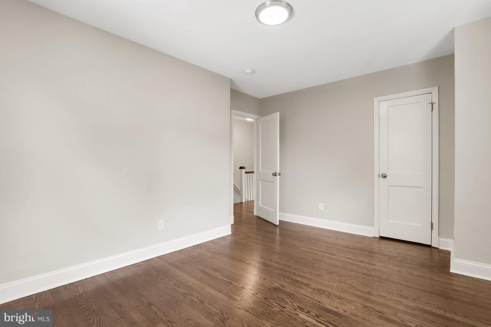 180 Dumbarton Road Baltimore, MD 21212 - Photo 19 of 27 Bedroom
