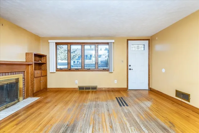 $449,000 | 251 Green Street, Weymouth, MA 02191