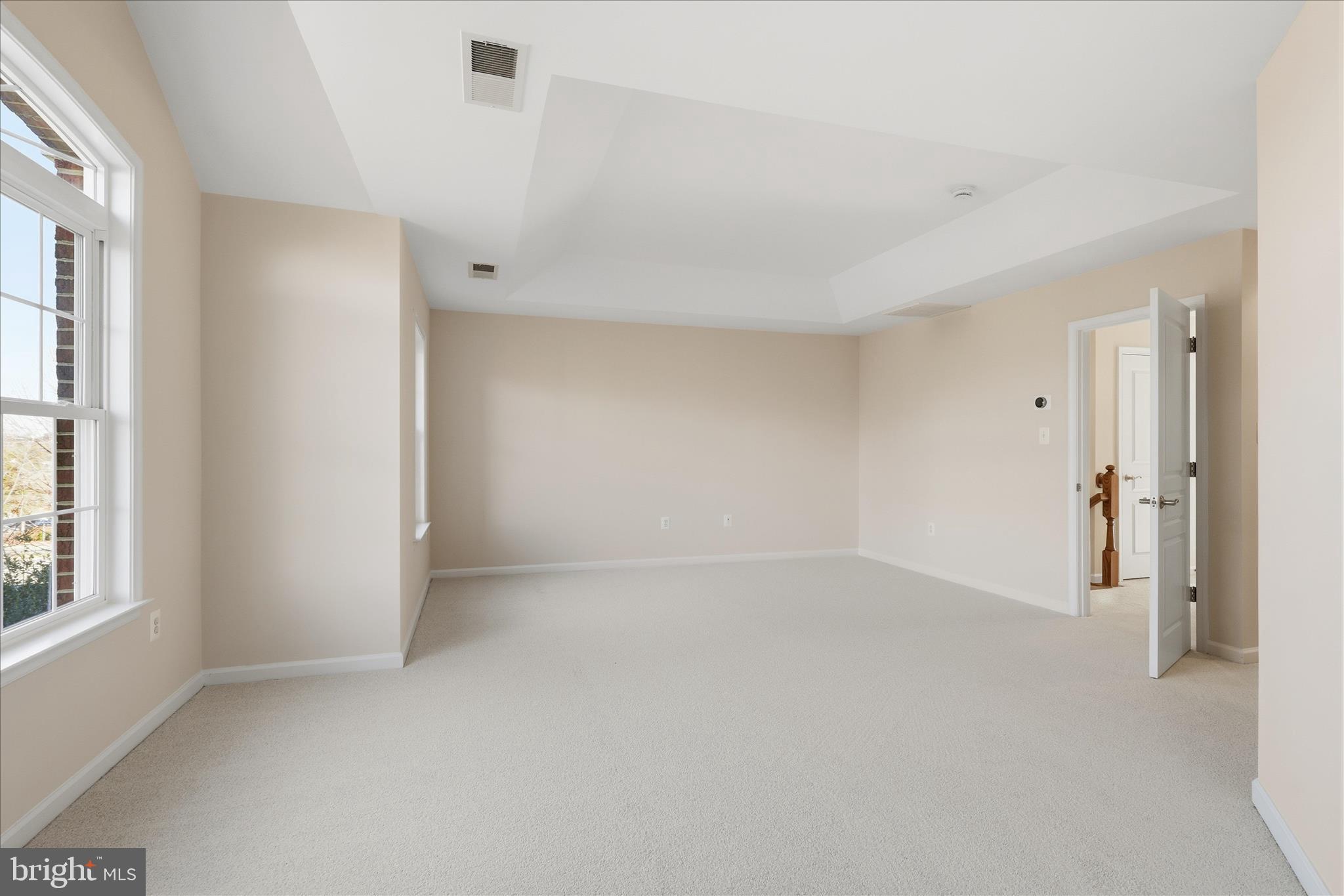 411 Spring Street Herndon, VA 20170 - Photo 26 of 46 a view of an empty room